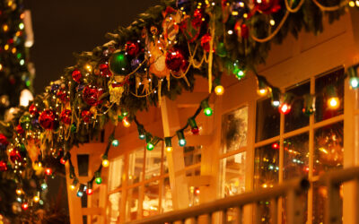 How to Plan Custom Christmas Lighting That Fits Your Home