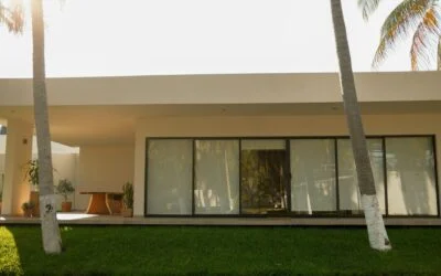 Landscape Builders’ Blueprint for Low-Maintenance Luxury Yards