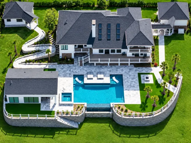Bradley project — Pool deck · Retaining transitions · Accessible paths