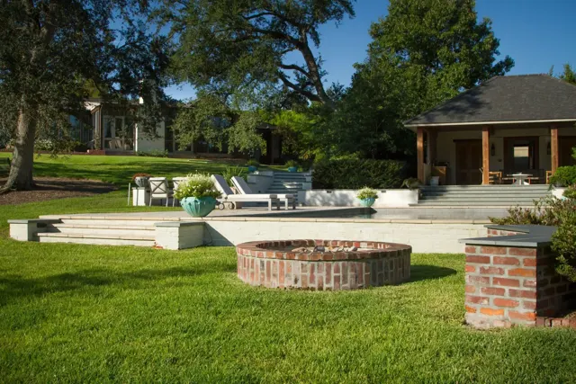 Riverfront Residence landscape project — photo 10