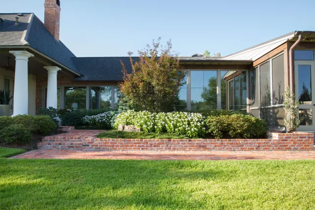 Riverfront Residence landscape project — photo 15
